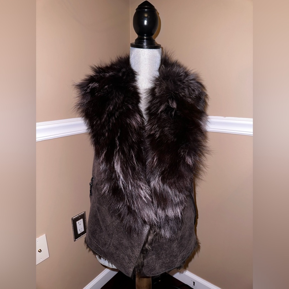 Bcbg vest